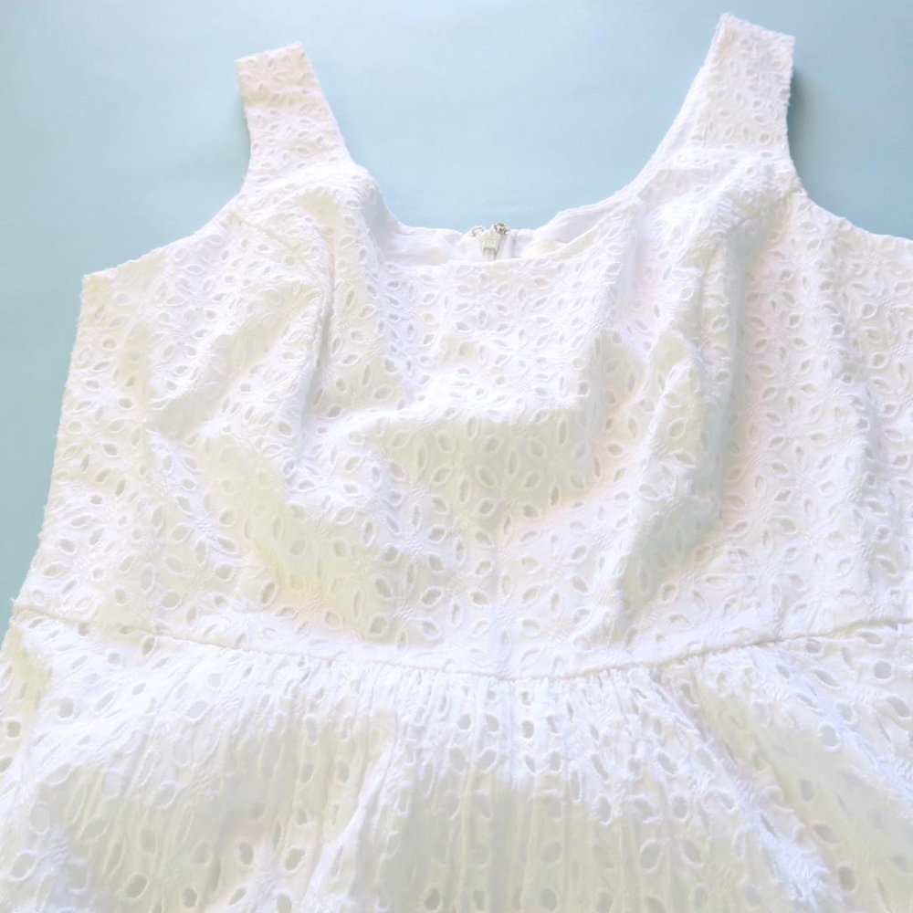 Vineyard Vines Eyelet Fit And Flare Dress - Picture 3 of 7